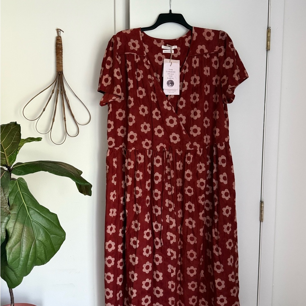 NWT Christy Dawn Dawn Dress in Crimson Daisy